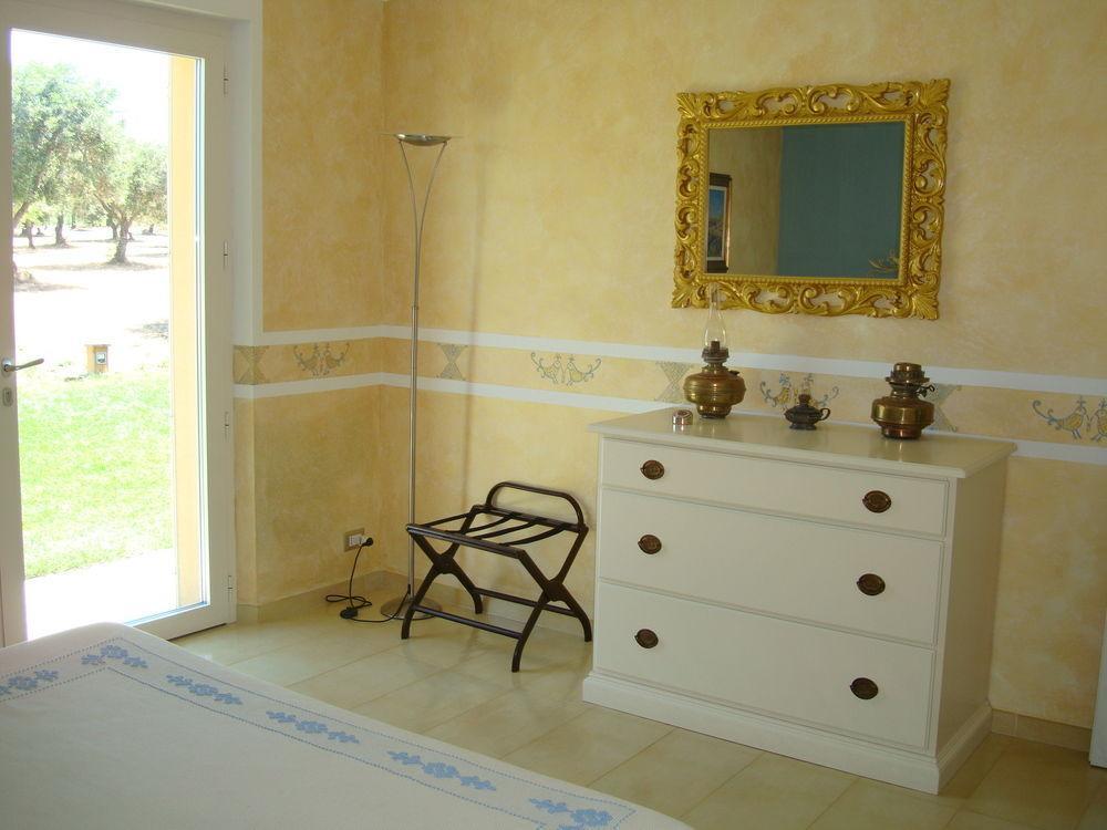 Country Resort Capo Nieddu Santa Caterina Di Pittinuri  Exterior photo