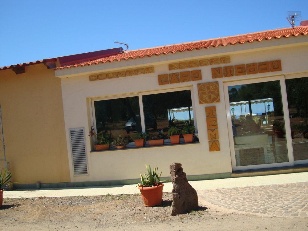 Country Resort Capo Nieddu Santa Caterina Di Pittinuri  Exterior photo