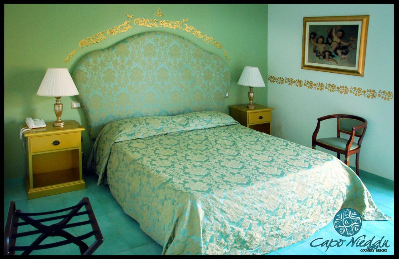 Country Resort Capo Nieddu Santa Caterina Di Pittinuri  Exterior photo